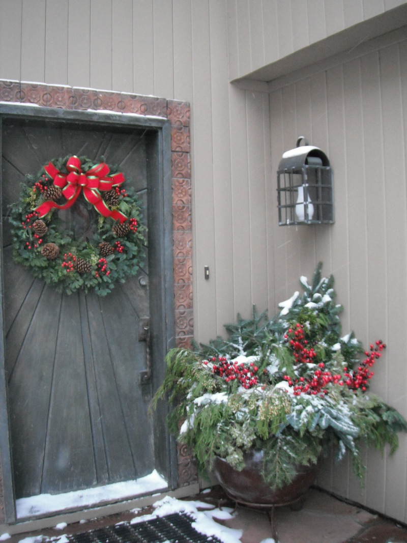 Vail Christmas Wreaths and Swag - Alpine Holiday Services